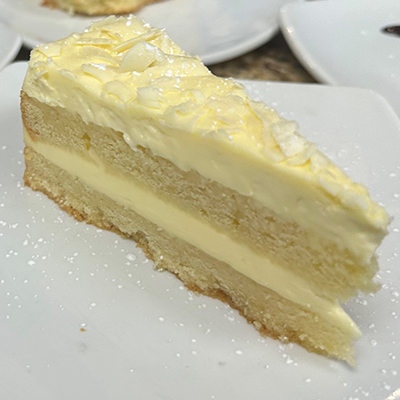 Limoncello Cake